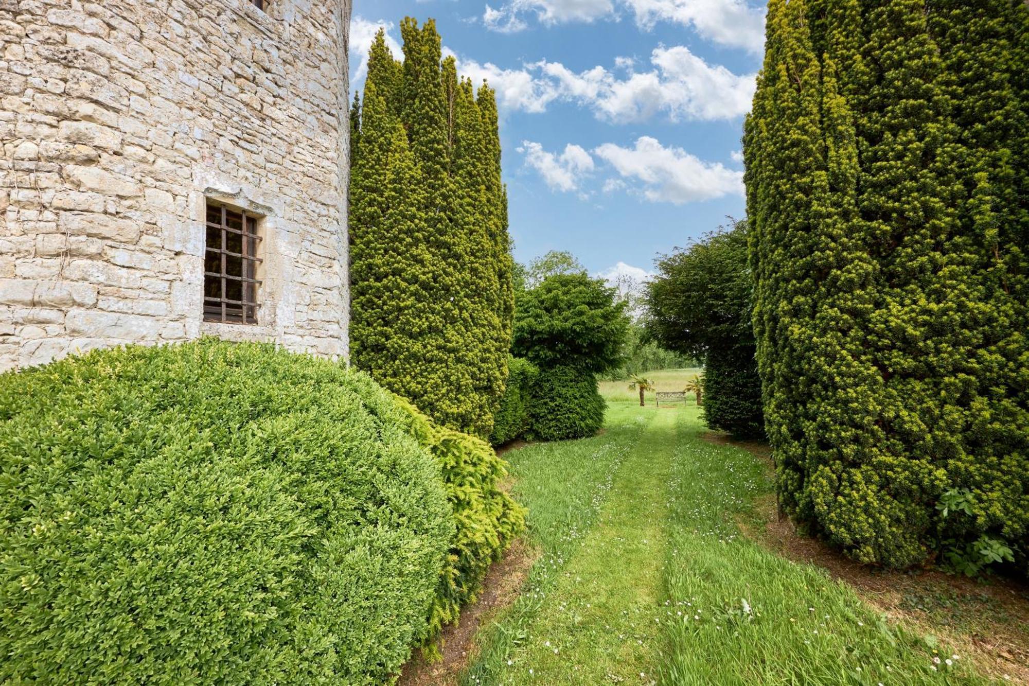 Manoir Du Quesnay Bed & Breakfast Mandeville-en-Bessin Exterior photo